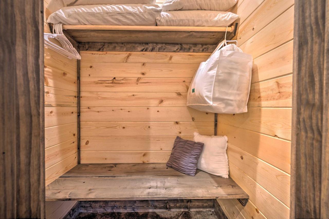 Luxury Cabin In The Woods With Hot Tub And Yard Games! Broken Bow Exterior foto