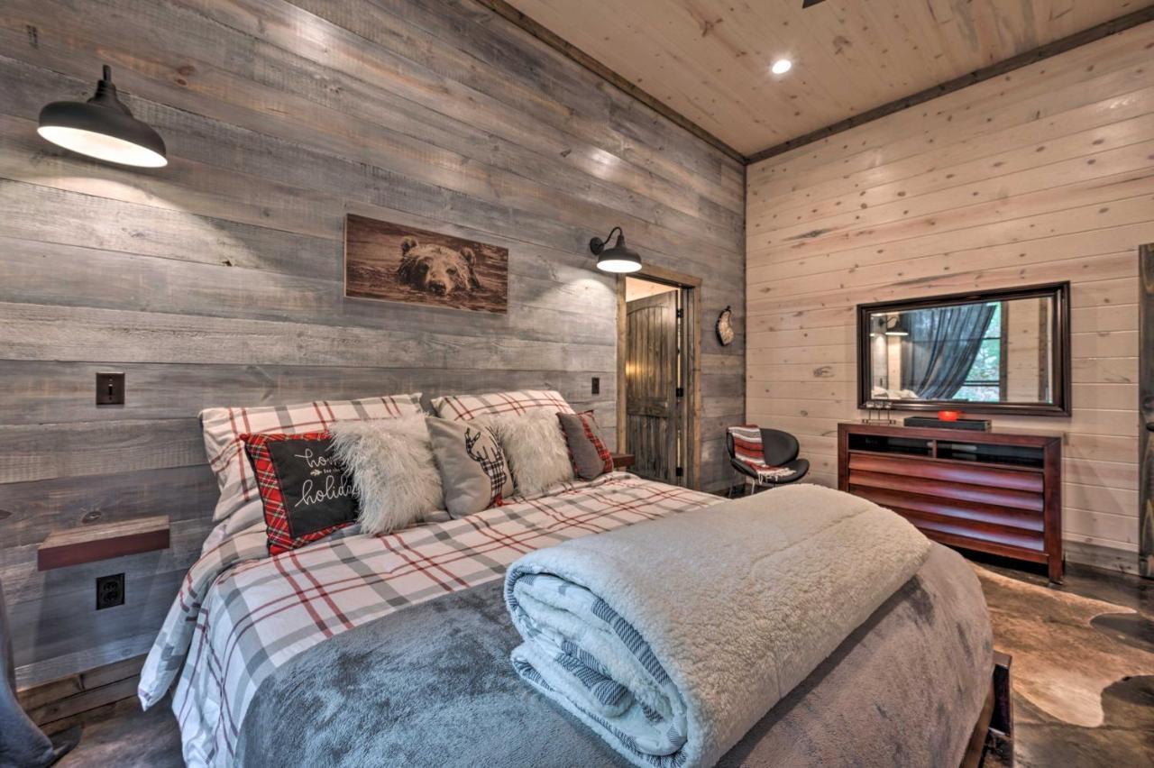 Luxury Cabin In The Woods With Hot Tub And Yard Games! Broken Bow Exterior foto